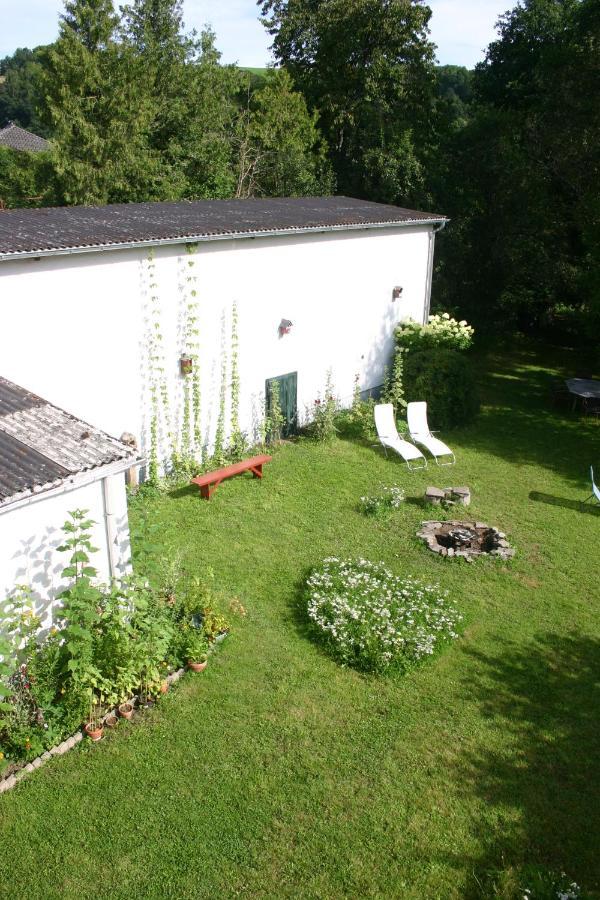 Ferienhaus Rehblick Rockeskyll Exteriör bild